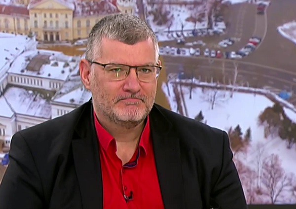 Проф. Момеков: Ваксините засега са безалтернативни срещу COVID