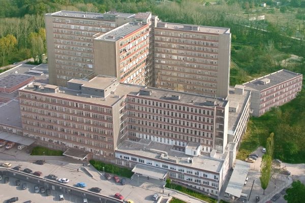 Специалисти от Отделението по Акушерство и гинекология в УМБАЛ-Пловдив се
