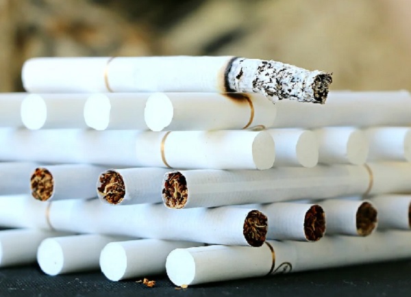 Нидерландия и Великобритания въвеждат драстични мерки за ограничаване на тютюнопушенето