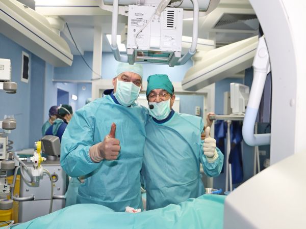 „Live surgery” директно от топ операционните на ВМА